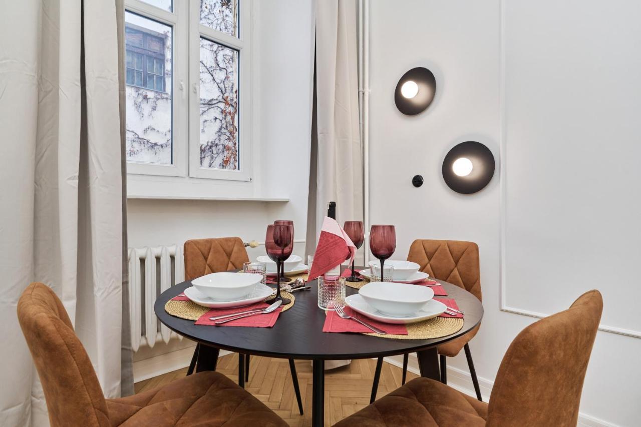 The Market Square Siedmiu Elektorow Apartment By Noclegi Renters Вроцлав Екстериор снимка